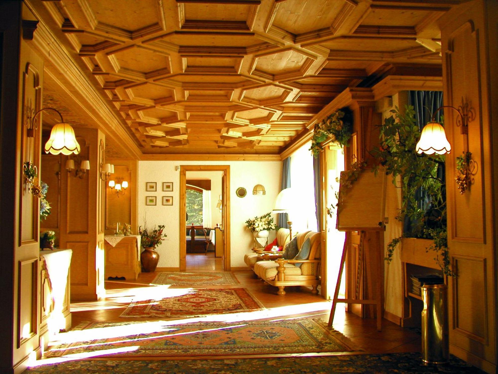 Hotel Roy Malga Ciapela Exterior photo